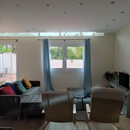 Little Heaven * Σάντα Κρουζ Τενερίφης